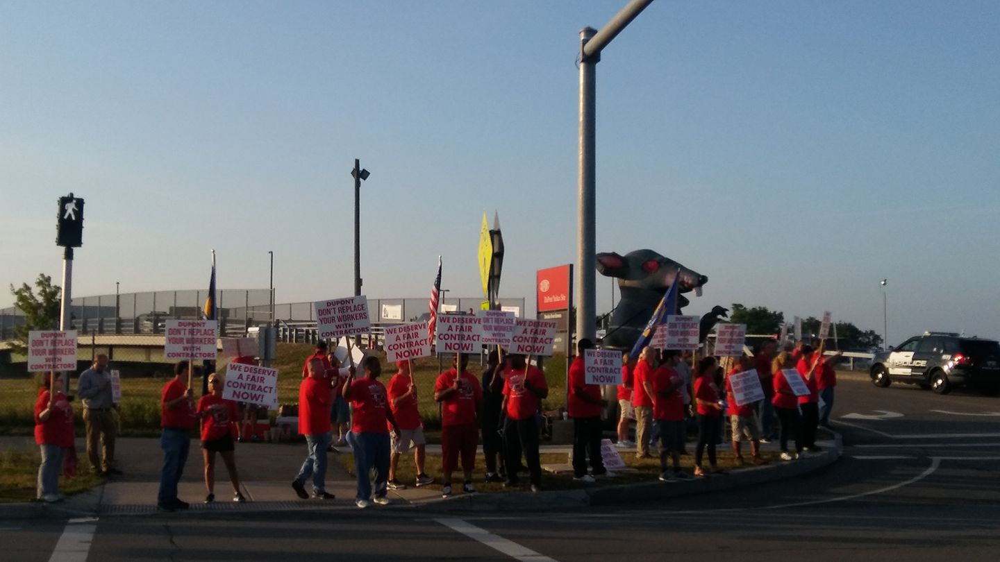 USW Local 6992 VP Hit By Car On Picket Line As DuPont Union-Represented Employees Protest Company’s Plans To Outsource Jobs & Institute New Two-Tier Wage System 